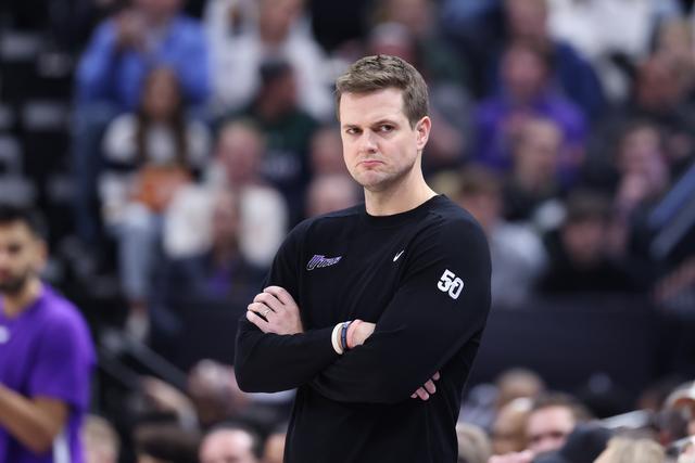 官宣：爵士正式签下米尔斯 合同为1年330万