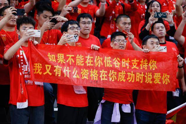 布莱克尼40+11同曦力克四川 北控送宁波11连败